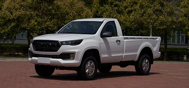 White Foton Tunland G7 Workhorse