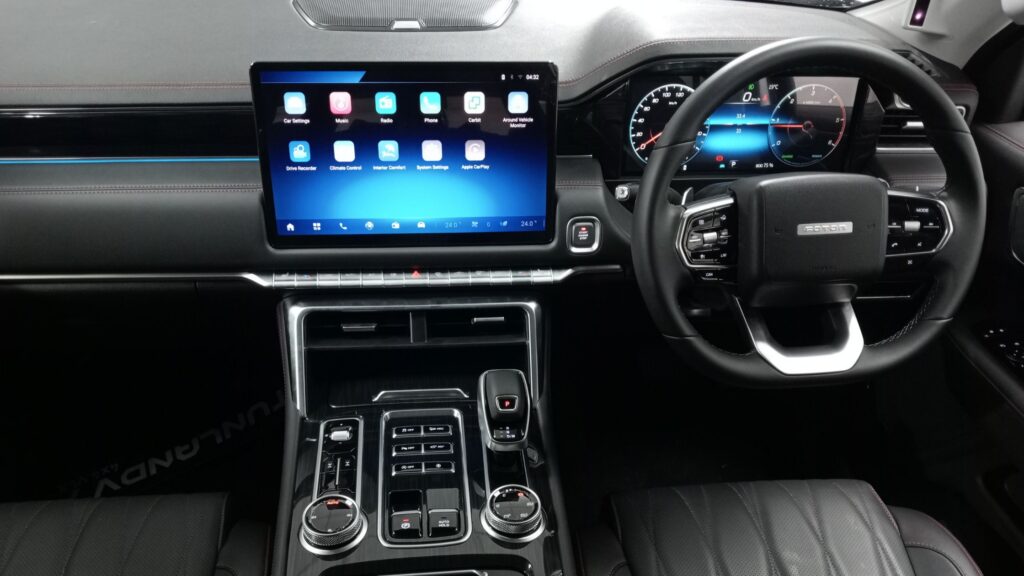 Foton Tunland V7 4x4 VLX Infortainment and Cockpit