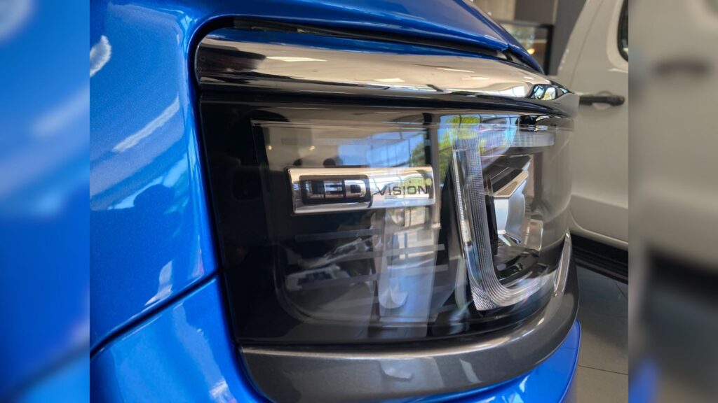 FOTON V9 LED LIGHTS